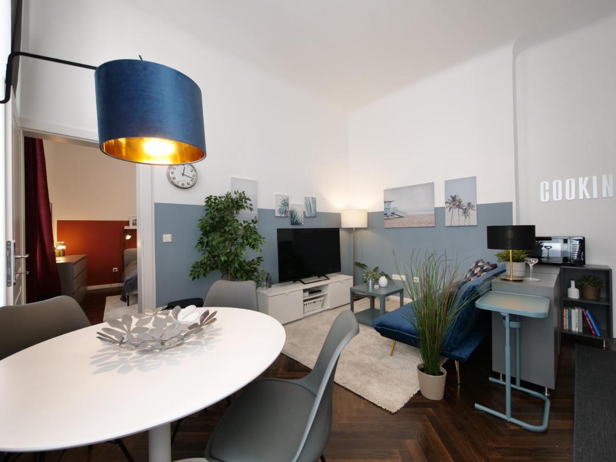 Stylish City Center Apartment Vienne Extérieur photo